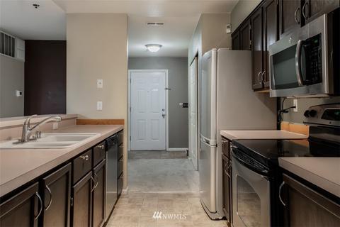 901 E Marine View Dr #305, Everett, WA 98201 photo 6
