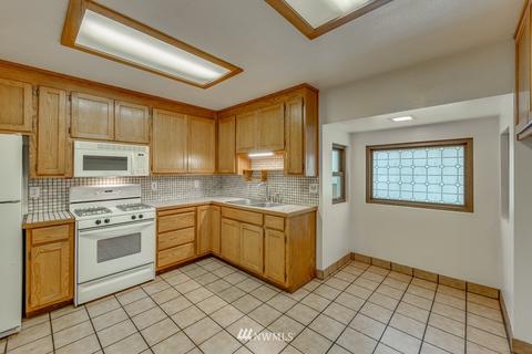 2017 Mcdougall Ave, Everett, WA 98201 photo 13