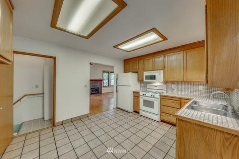 2017 Mcdougall Ave, Everett, WA 98201 photo 15