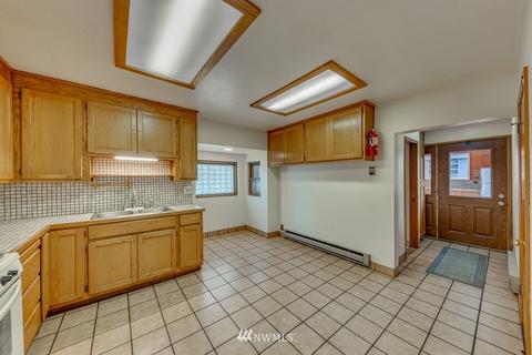 2017 Mcdougall Ave, Everett, WA 98201 photo 14
