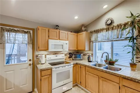 1213 203rd Rd E, Spanaway, WA 98387 photo 11