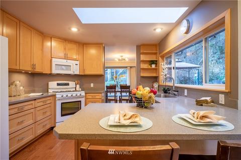 9221 Odin Way, Bothell, WA 98011 photo 11