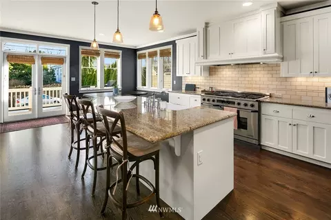 1624 39th Ave E, Seattle, WA 98112 photo 10