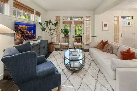 1624 39th Ave E, Seattle, WA 98112 photo 5