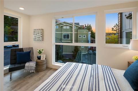 2506 Everett Ave E, Seattle, WA 98102 photo 15