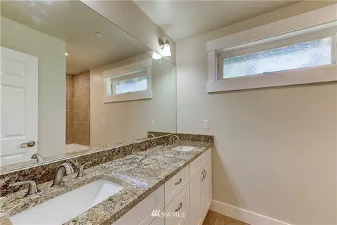 21935 4th Ave SE, Bothell, WA 98021 photo 20