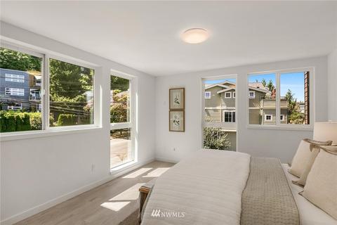 2504 Everett Ave E, Seattle, WA 98112 photo 16