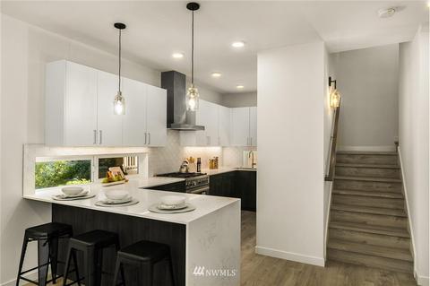 2504 Everett Ave E, Seattle, WA 98112 photo 11