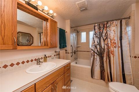 125 Madrona Ter, Sequim, WA 98382 photo 15