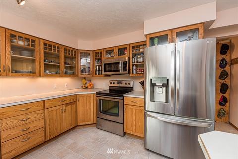 125 Madrona Ter, Sequim, WA 98382 photo 10
