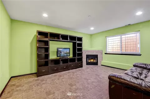 12521 24th Pl W, Everett, WA 98204 photo 2