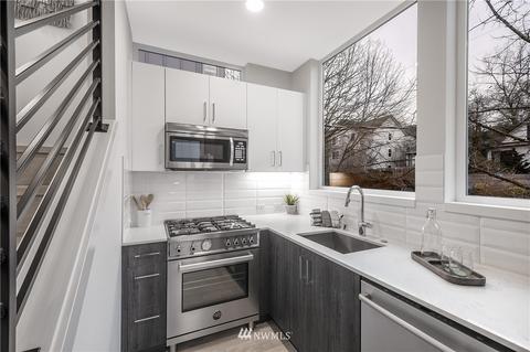 1328 E Spring St, Seattle, WA 98122 photo 4