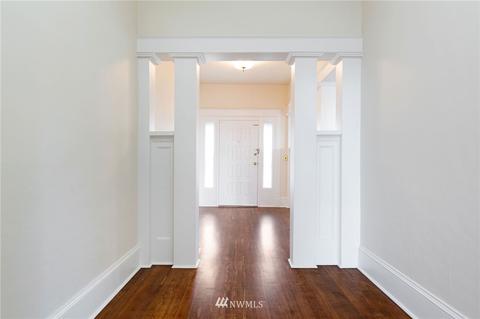 1518 Rucker Ave, Everett, WA 98201 photo 3