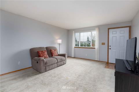 609 Washington Ave SE, Orting, WA 98360 photo 5