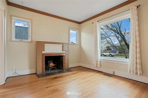1913 Rockefeller Ave, Everett, WA 98201 photo 4