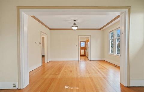 1913 Rockefeller Ave, Everett, WA 98201 photo 9