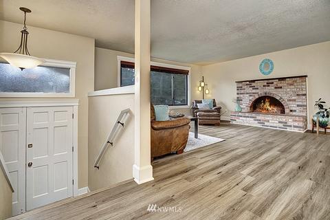 17420 Brook Blvd, Bothell, WA 98012 photo 4