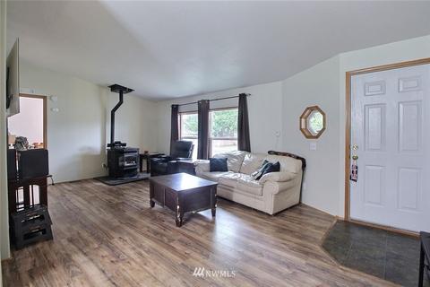 35813 2nd Ave E, Roy, WA 98580 photo 7