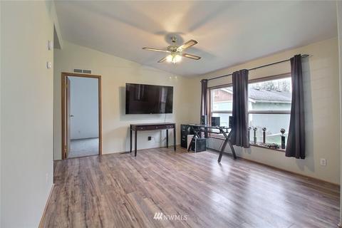 35813 2nd Ave E, Roy, WA 98580 photo 10