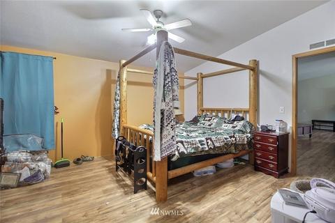 35813 2nd Ave E, Roy, WA 98580 photo 18