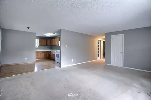 18710 Pioneer Way E, Orting, WA 98360 photo 3