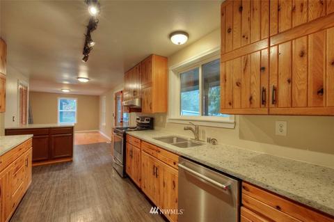 23215 145th St E, Orting, WA 98360 photo 4