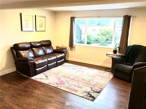 8829 Emerson Pl, Everett, WA 98208 photo 19