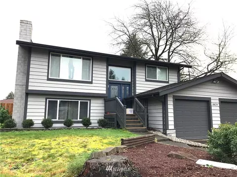 8829 Emerson Pl, Everett, WA 98208 photo 2