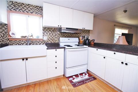 15714 52nd St E, Sumner, WA 98390 photo 4