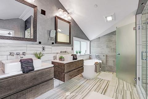 1806 Franklin Ave E, Seattle, WA 98102 photo 14