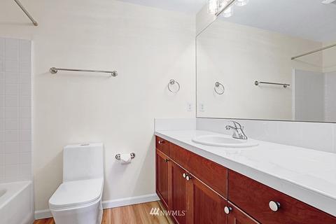1806 Franklin Ave E, Seattle, WA 98102 photo 17