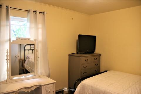 411 E St, Cosmopolis, WA 98537 photo 13
