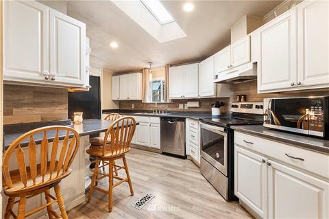 21809 34th Ave E, Spanaway, WA 98387 photo 8