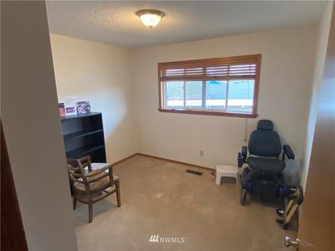 1317 Mcdougall Ave, Everett, WA 98201 photo 10