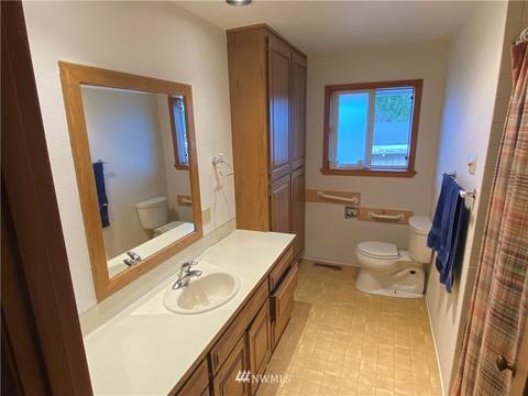 1317 Mcdougall Ave, Everett, WA 98201 photo 8