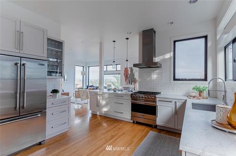 1002 25th Ave E, Seattle, WA 98112 photo 5