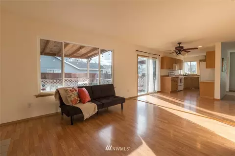 4002 230th Street Ct E, Spanaway, WA 98387 photo 11