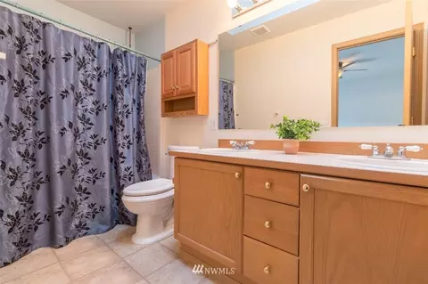 4002 230th Street Ct E, Spanaway, WA 98387 photo 18