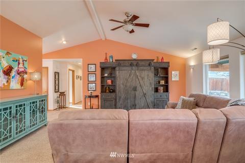 1908 Grandview Loop, Wenatchee, WA 98801 photo 8