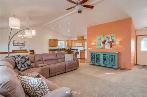 1908 Grandview Loop, Wenatchee, WA 98801 photo 11