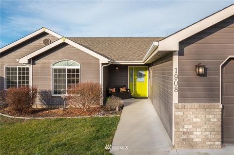 1908 Grandview Loop, Wenatchee, WA 98801 photo 2