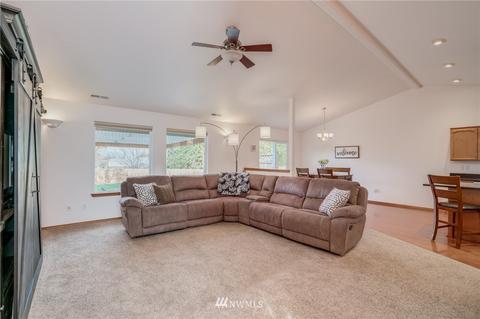 1908 Grandview Loop, Wenatchee, WA 98801 photo 10