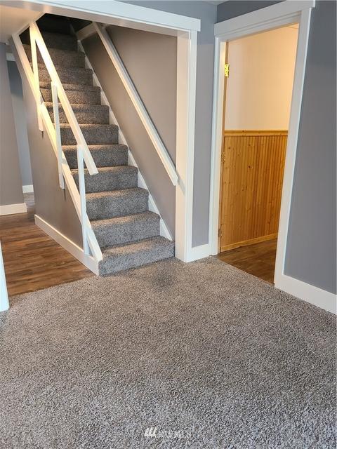 314 Harman Way S, Orting, WA 98360 photo 10