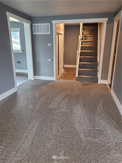 314 Harman Way S, Orting, WA 98360 photo 17