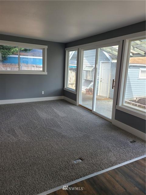 314 Harman Way S, Orting, WA 98360 photo 6