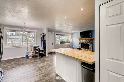 17427 20th Dr SE, Bothell, WA 98012 photo 9
