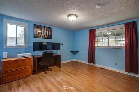 2350 Mchugh Ave, Enumclaw, WA 98022 photo 13