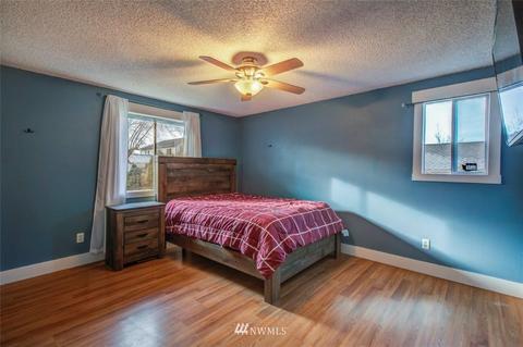 2350 Mchugh Ave, Enumclaw, WA 98022 photo 11