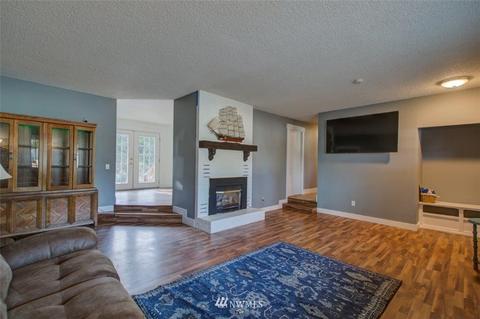2350 Mchugh Ave, Enumclaw, WA 98022 photo 5