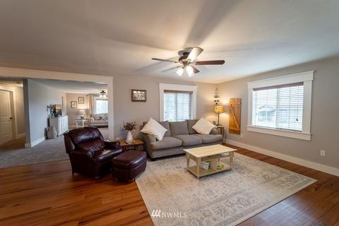 415 Leonard Rd, Onalaska, WA 98570 photo 4